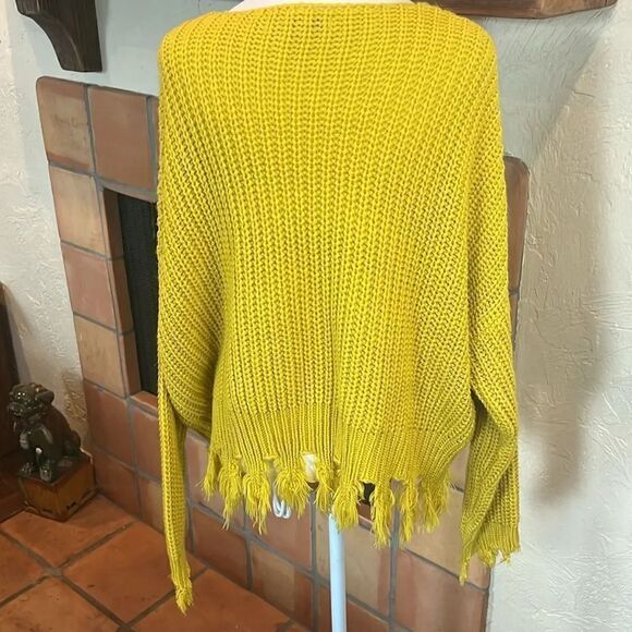 Young Fabulous & Broke Yellow Cable Knit Distressed Hem/Sleeve Sweater, size M/L - Picture 6 of 9